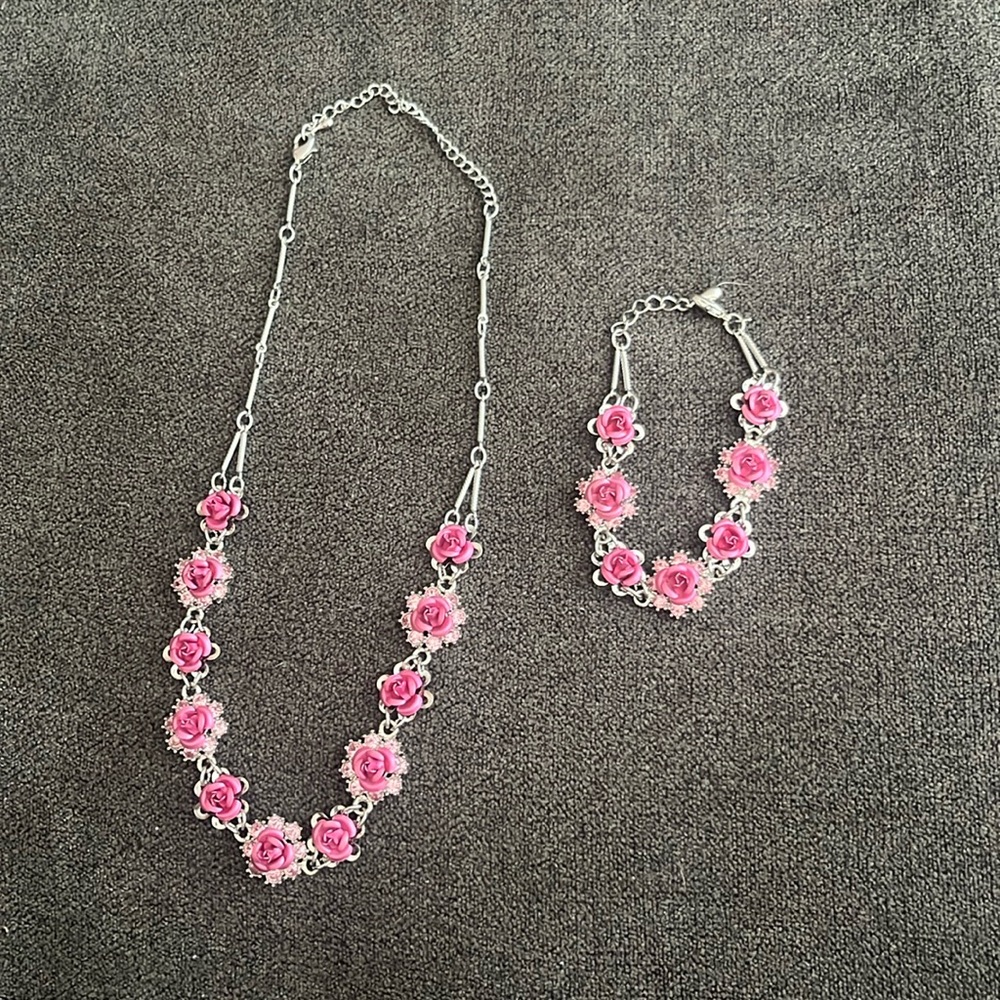 Women’s Pink Rose Matching Necklace and Bracelet
